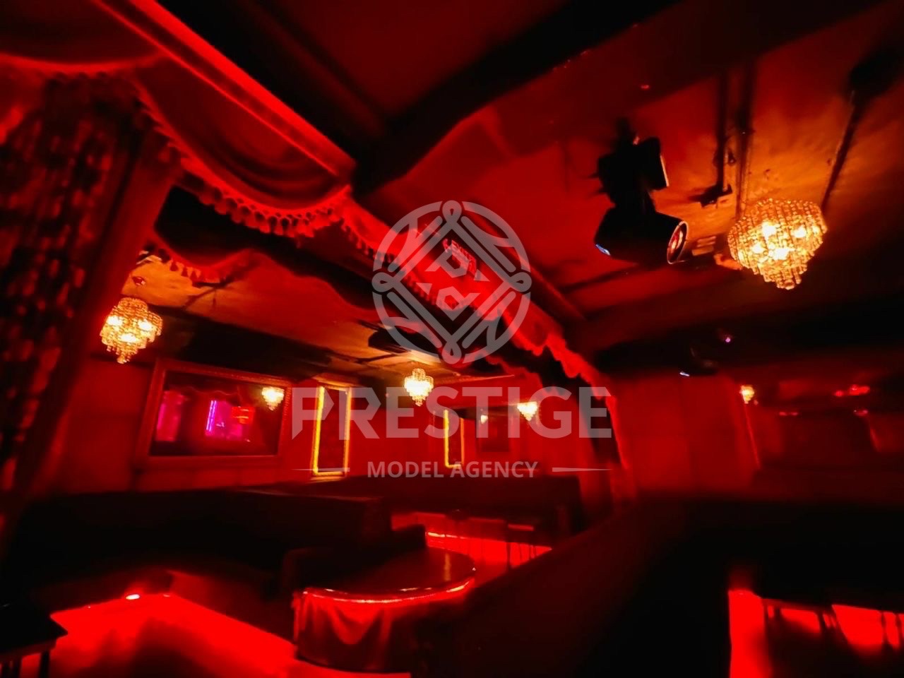 Проститутки в ночных клубах Москвы, снять шлюху в ночном клубе