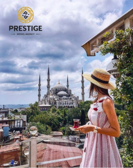 Türkiye ISTANBUL – Hostess