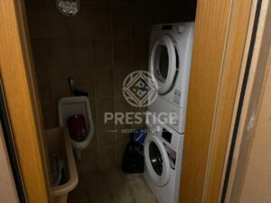 Ради у ноћном клубу у Романсхорну