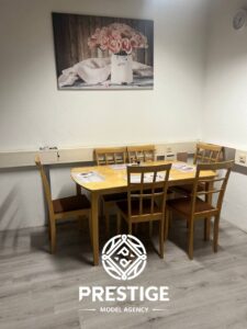 Клуб Црвених врата, Кајзерслаутерн, Немачка