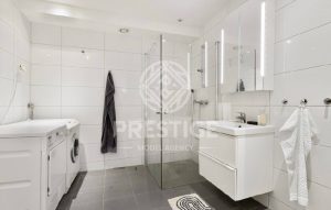 SHOWBAR, Осло, Норвешка