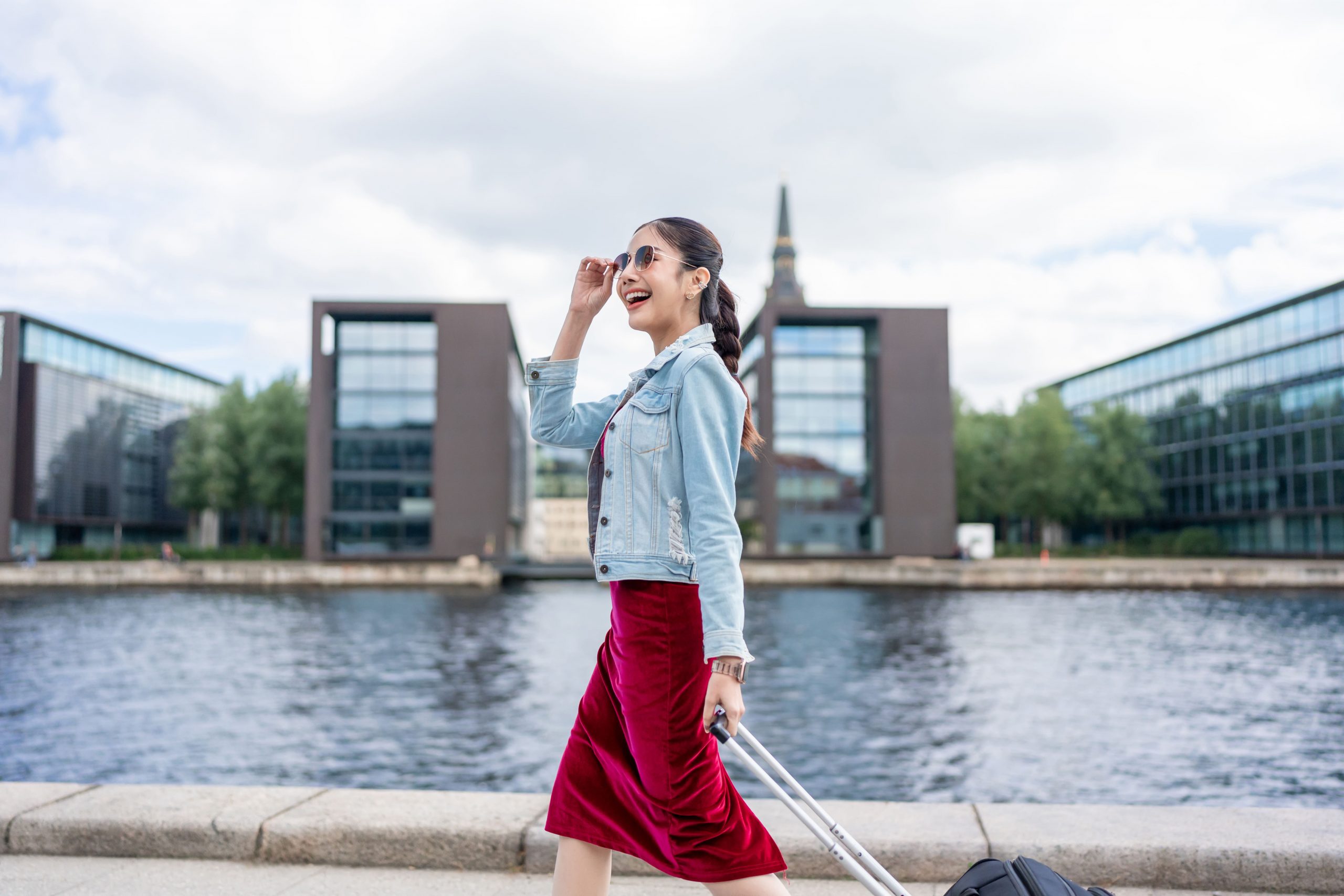 Muncește și călătorește prin lume: cum deschid modelele noi orizonturi